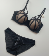 Stylish Front Cross Straps Padded Wired Bra & Panty Set