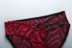Push-Up Padded Lace Bra and Panty Set – Seamless Back Closure Lingerie